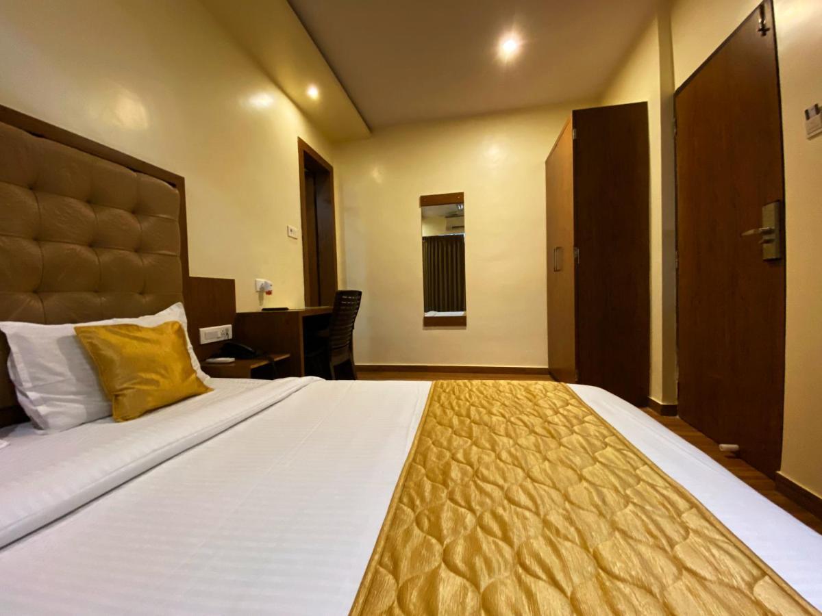 Hotel Pearl'S Bkc Inn- Near Trade Centre, Visa Consulate ムンバイ エクステリア 写真