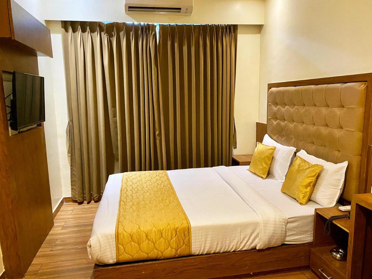 Hotel Pearl'S Bkc Inn- Near Trade Centre, Visa Consulate ムンバイ エクステリア 写真