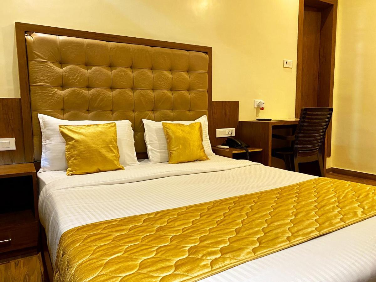 Hotel Pearl'S Bkc Inn- Near Trade Centre, Visa Consulate ムンバイ エクステリア 写真