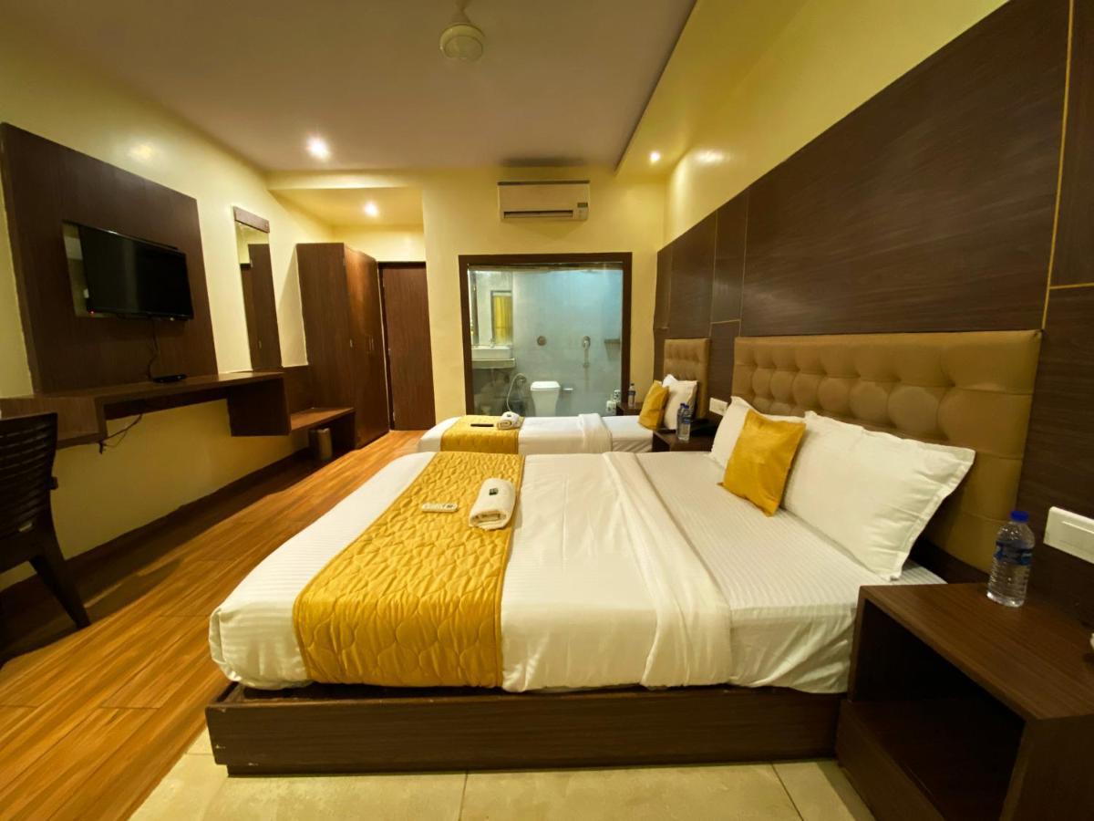 Hotel Pearl'S Bkc Inn- Near Trade Centre, Visa Consulate ムンバイ エクステリア 写真