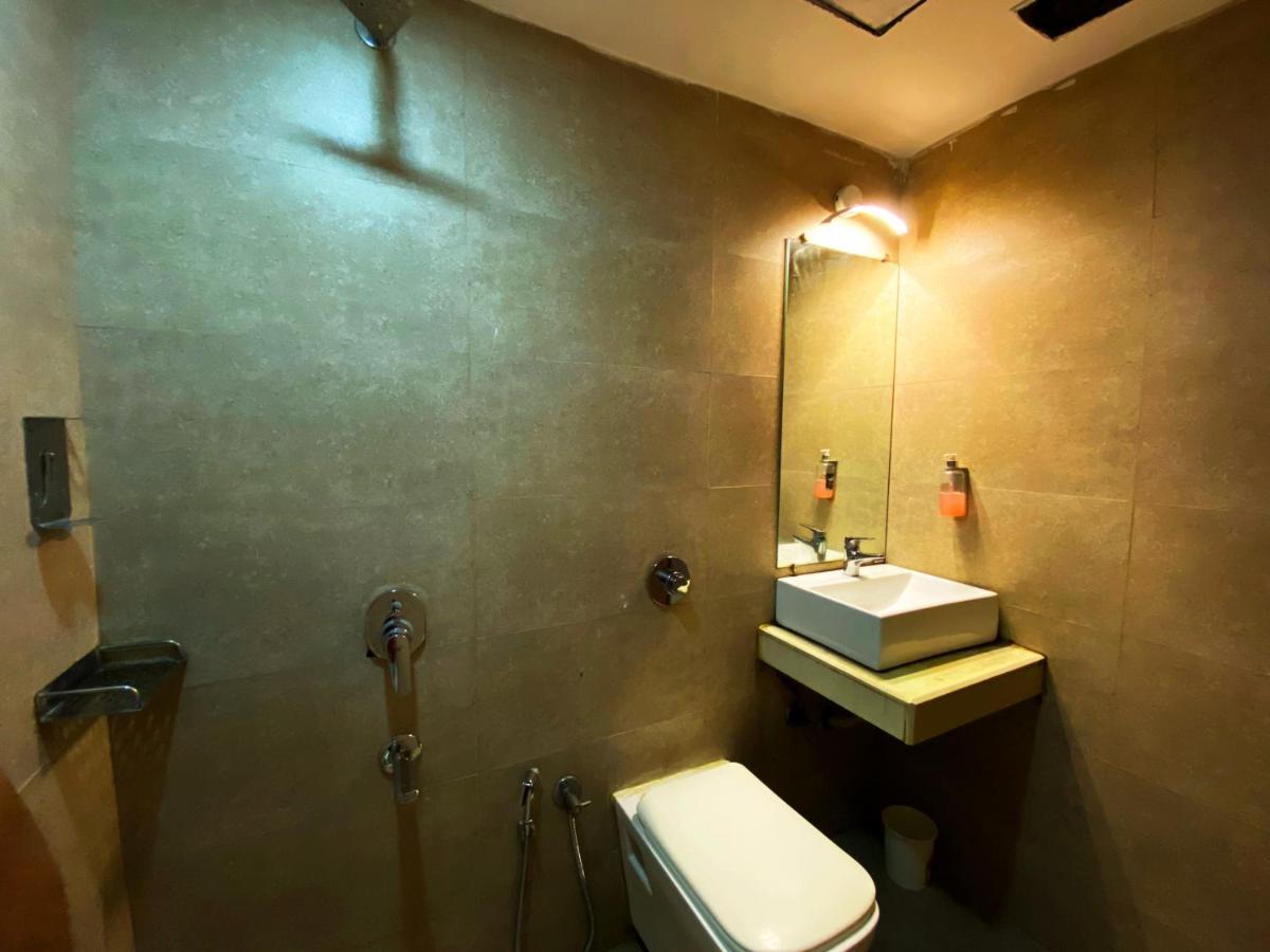 Hotel Pearl'S Bkc Inn- Near Trade Centre, Visa Consulate ムンバイ エクステリア 写真